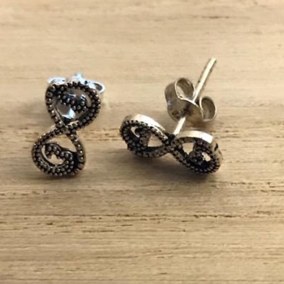 925 Silver Eternity push Back Women Earring - Picture 2 of 3